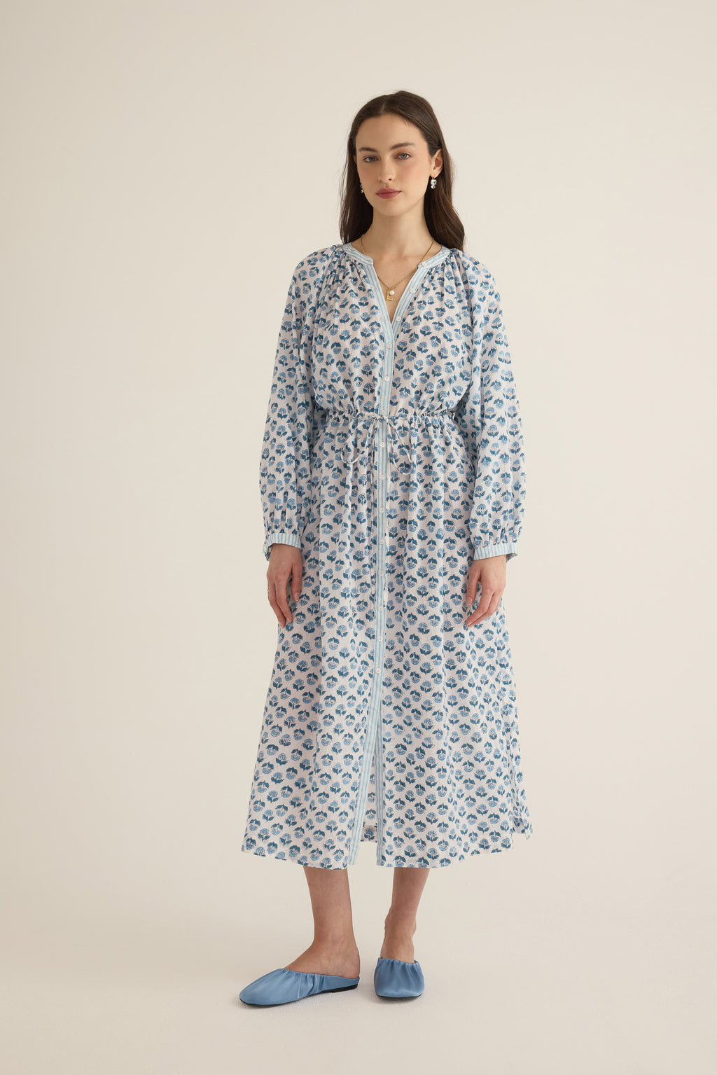 Front view of model wearing the Juliet Block Printed Cotton Drop Sleeve Raglan Shirt Dress in Blue Gardenia
